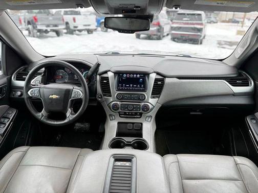 2017 Chevrolet Suburban LT