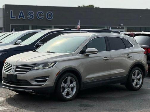 2015 Lincoln MKC Base