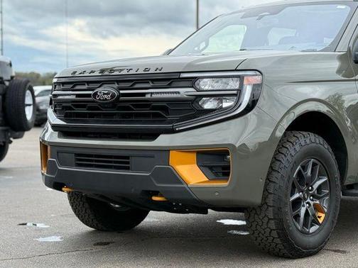 Wild Green 2025 Ford Expedition Tremor