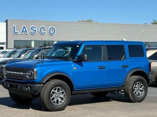 Blue Metallic 2025 Ford Bronco Badlands