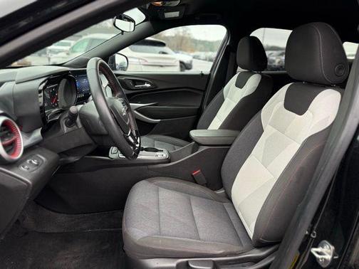 2024 Chevrolet Trax FWD 1RS