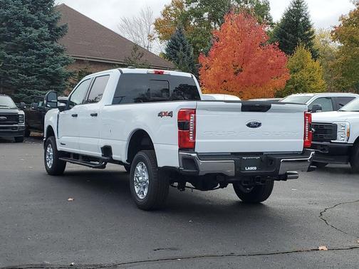 2026 Ford F-350 XLT