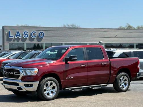Delmonico Red Pearlcoat 2019 RAM 1500 Big Horn