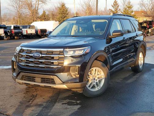 2026 Ford Explorer Active w/200A Pkg