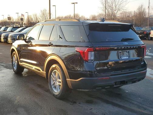2026 Ford Explorer Active w/200A Pkg