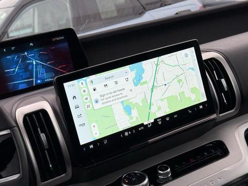 2025 Ford Expedition Max Active 4x4