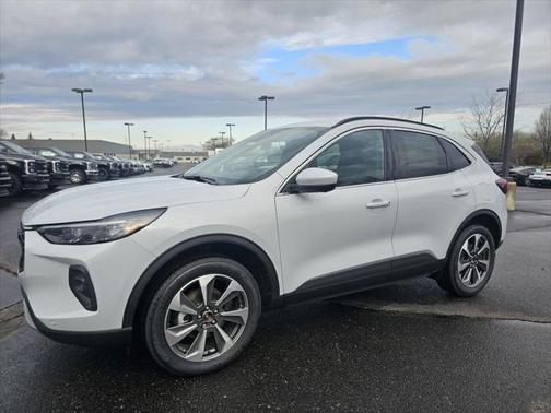 2025 Ford Escape Platinum