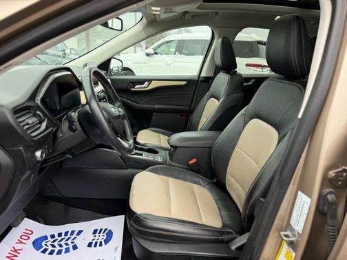 2021 Ford Escape Titanium