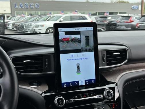 2022 Ford Explorer Platinum