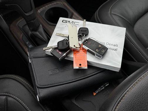 2021 GMC Canyon Denali