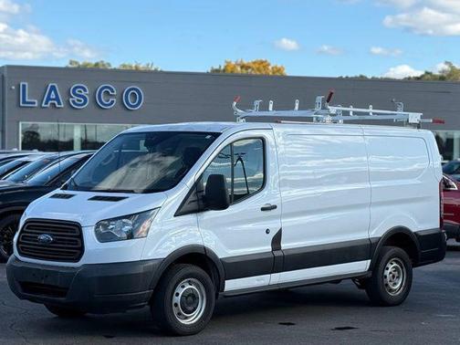 2015 Ford Transit-250 Base