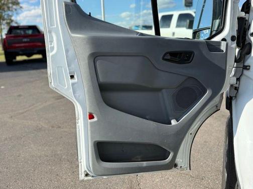 2015 Ford Transit-250 Base