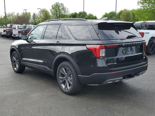 Agate Black Metallic 2026 Ford Explorer Active