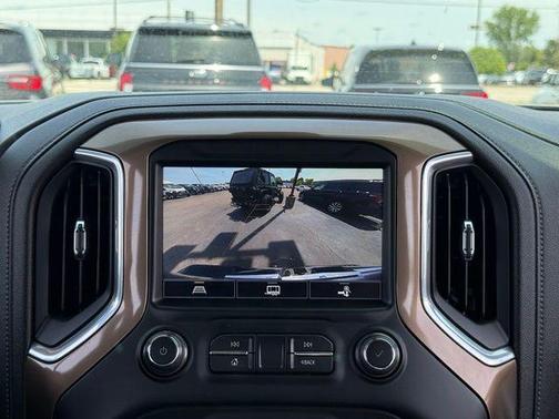 Satin 2021 Chevrolet Silverado 1500 High Country