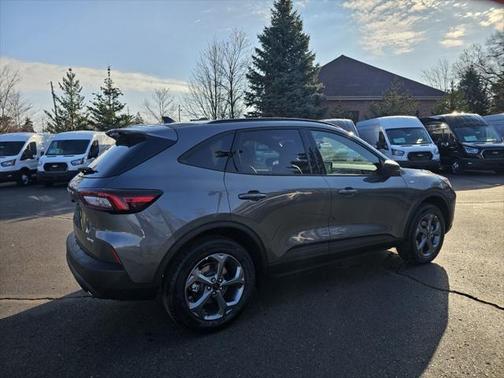 2025 Ford Escape ST-Line