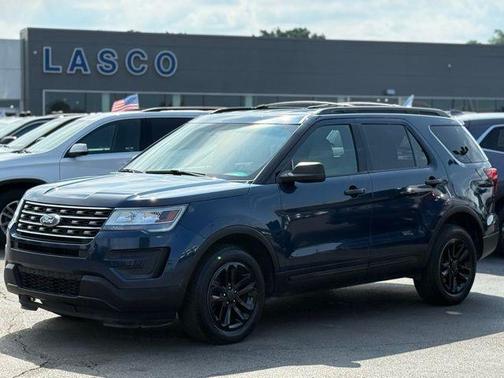 2017 Ford Explorer Base