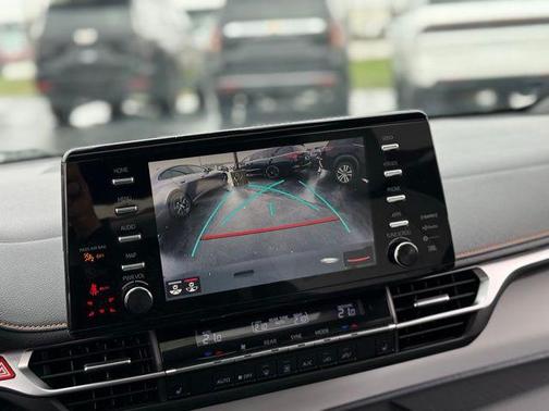 2021 Toyota Sienna XSE 7 Passenger