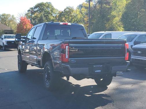 2026 Ford F-350 Platinum