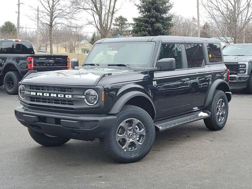 Shadow Black 2026 Ford Bronco Big Bend