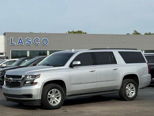 Silver Ice Metallic 2020 Chevrolet Suburban LT