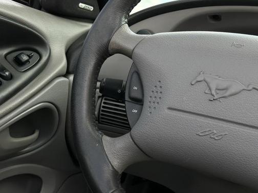 2001 Ford Mustang GT