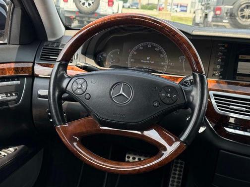 2013 Mercedes-Benz S-Class 4MATIC
