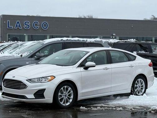 2020 Ford Fusion SE