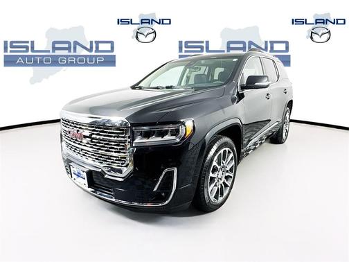 2022 GMC Acadia Denali