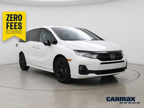 White 2025 Honda Odyssey Sport-L