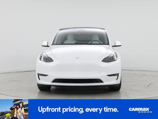White 2023 Tesla Model Y Performance