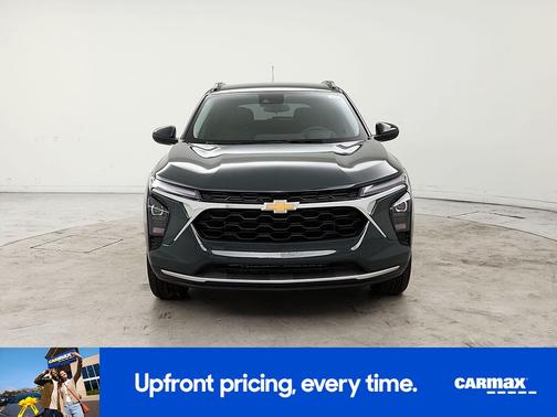 Green 2025 Chevrolet Trax LT