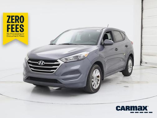 Gray 2017 Hyundai TUCSON SE