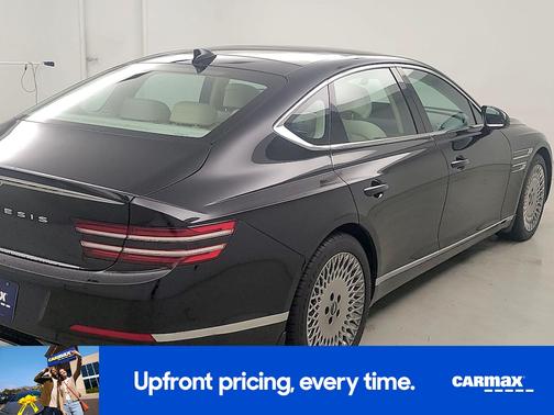 2022 Genesis G80