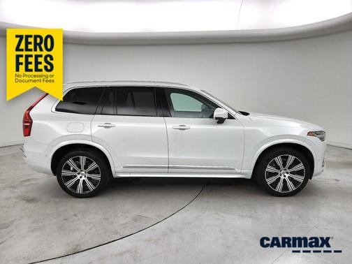White 2023 Volvo XC90 B6 Plus