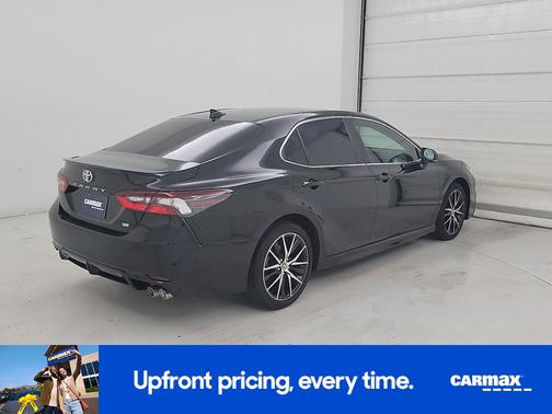Black 2024 Toyota Camry SE