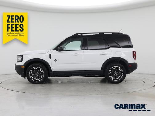 White 2025 Ford Bronco Sport Outer Banks