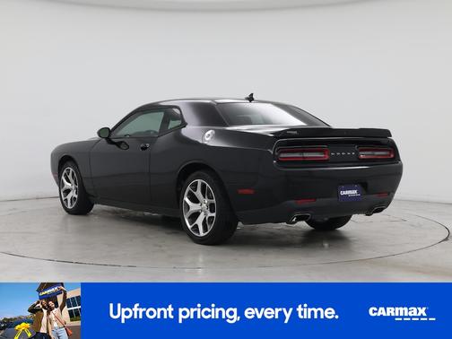 2016 Dodge Challenger SXT Plus