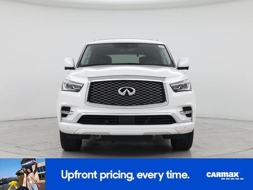 White 2019 INFINITI QX80 Luxe
