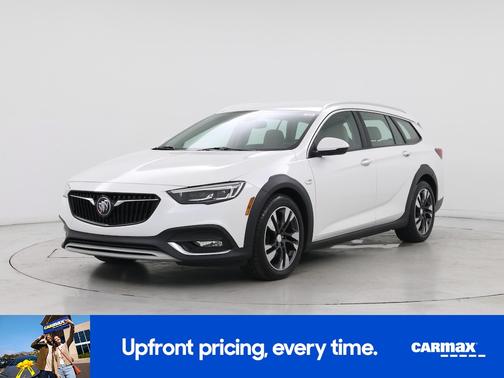 2019 Buick Regal TourX Essence
