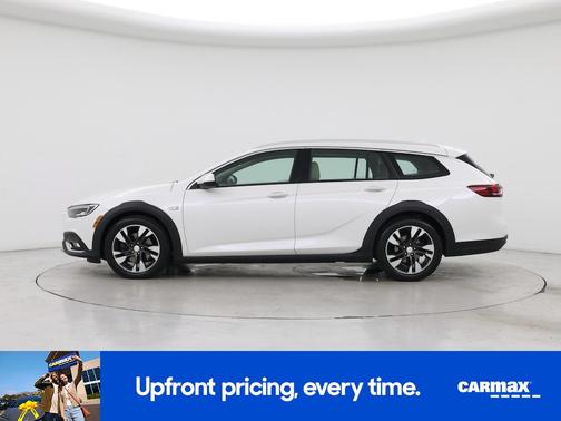 2019 Buick Regal TourX Essence