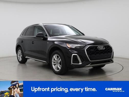 Black 2023 Audi Q5 S-Line Premium
