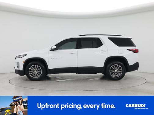 White 2023 Chevrolet Traverse LT Cloth