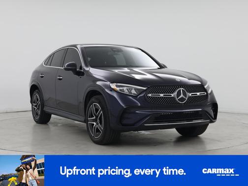 Blue 2024 Mercedes-Benz GLC 300