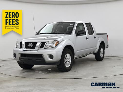 Silver 2015 Nissan Frontier SV