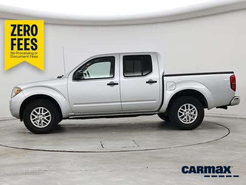 Silver 2015 Nissan Frontier SV