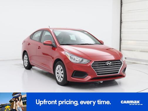 2022 Hyundai Accent SE