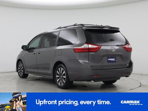 Gray 2018 Toyota Sienna XLE Premium