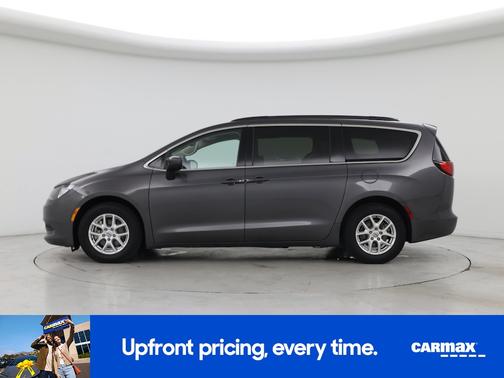 2021 Chrysler Voyager LXI