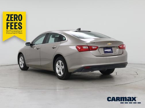 Gold 2022 Chevrolet Malibu LS