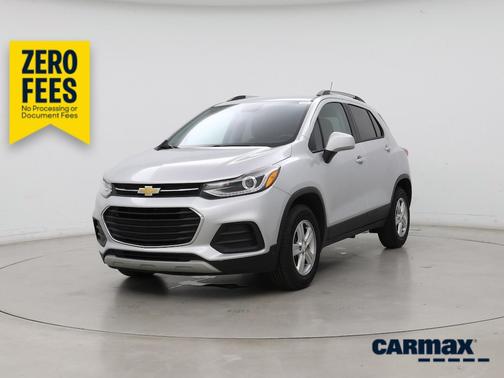 Silver 2022 Chevrolet Trax LT